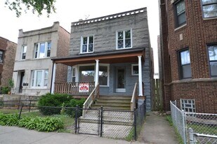 6643 S Ingleside Ave in Chicago, IL - Building Photo