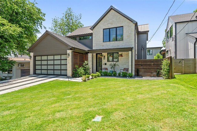 property at 2107 Peach Tree St