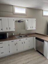 5225 Brightwood Rd, Unit Unit 4 in Bethel Park, PA - Building Photo - Building Photo