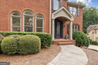 5170 Deerlake Dr in Alpharetta, GA - Building Photo - Building Photo