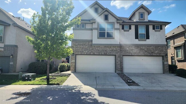 property at 2208 Dillon Pond Ln