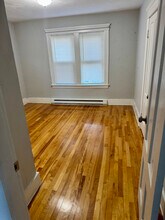 31 Falmouth St in Worcester, MA - Building Photo - Building Photo