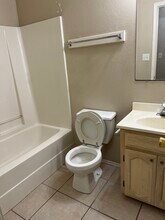 817 Sonesta Dr, Unit #2 in Harlingen, TX - Building Photo - Building Photo