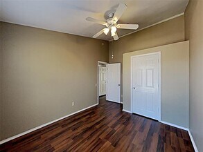 2560 Creekwood Ln in Fort Worth, TX - Building Photo - Building Photo