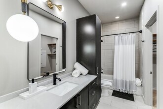 3700 McKinney Ave in Dallas, TX - Building Photo - Building Photo