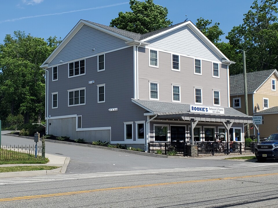 29 N Main St in Florida, NY - Building Photo