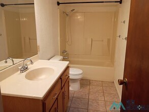 1910 S Platinum Ave in Deming, NM - Building Photo - Building Photo