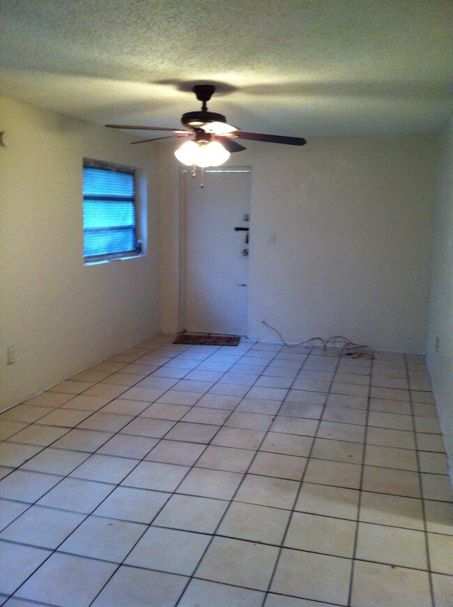 630 SW 7th Ave in Miami, FL - Building Photo - Building Photo