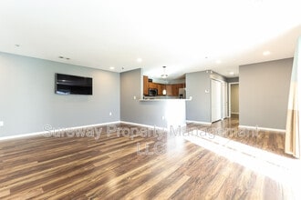 8 Highbridge Ln in West Deptford, NJ - Building Photo - Building Photo