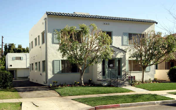 Franklin Apartments in Beverly Hills, CA - Foto de edificio - Building Photo