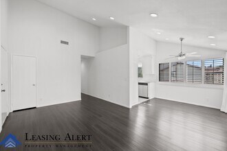 18144 American Beauty Dr in Santa Clarita, CA - Building Photo - Building Photo