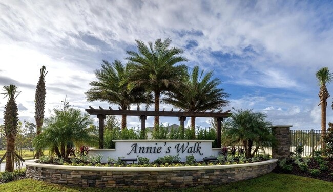 326 Annies Pl in Jacksonville, FL - Building Photo - Building Photo