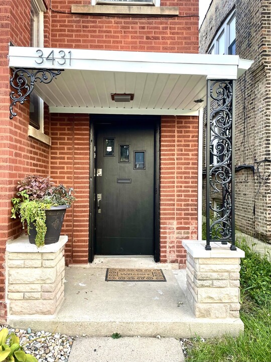 3431 N Lowell Ave, Unit 1 in Chicago, IL - Building Photo