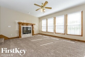 711 Old Paint Rd in Raymore, MO - Building Photo - Building Photo