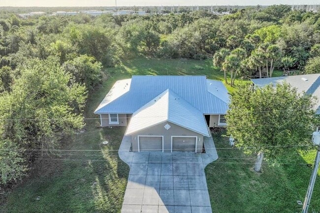 property at 10437 Port Everglades St