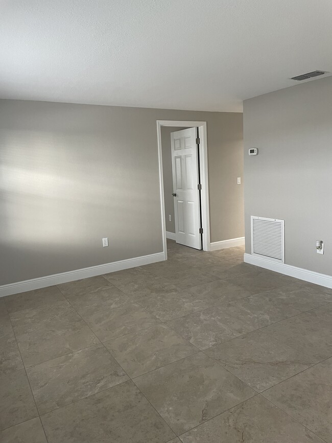 12265 Zittle Ave, Unit 12265 in Port Charlotte, FL - Building Photo - Building Photo