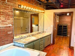 1405 Main St in Lynchburg, VA - Building Photo - Building Photo