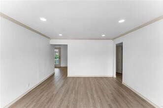 1122 Dorthy Dr in Corpus Christi, TX - Building Photo - Building Photo