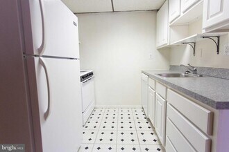 727 Spruce St in Philadelphia, PA - Building Photo - Building Photo