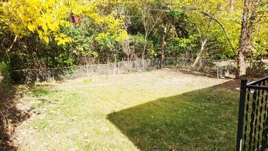 6657 Kenwood Dr in St. Louis, MO - Building Photo - Building Photo