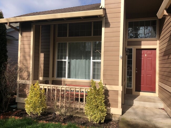 17129 SW Cobble Ct in Sherwood, OR - Building Photo - Building Photo