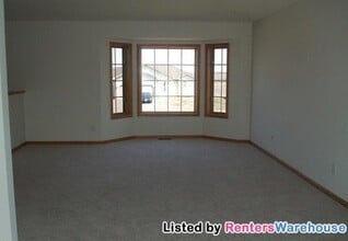 6339 Mason Ave NE in Otsego, MN - Foto de edificio - Building Photo