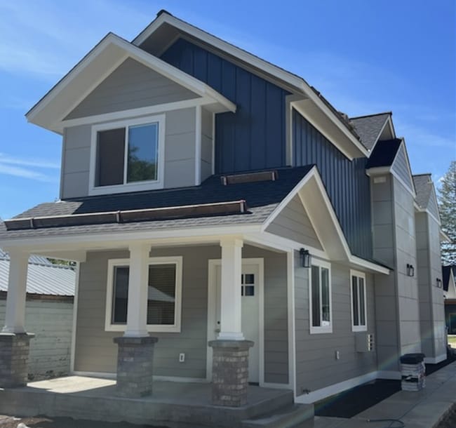 property at 413 N Ella Ave