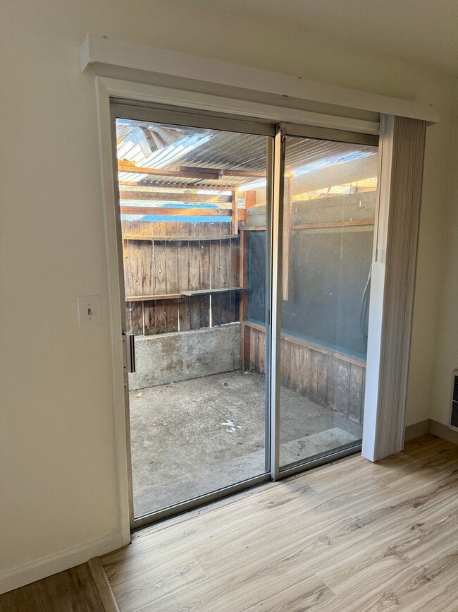 3110 E Mill Plain Blvd in Vancouver, WA - Building Photo - Building Photo