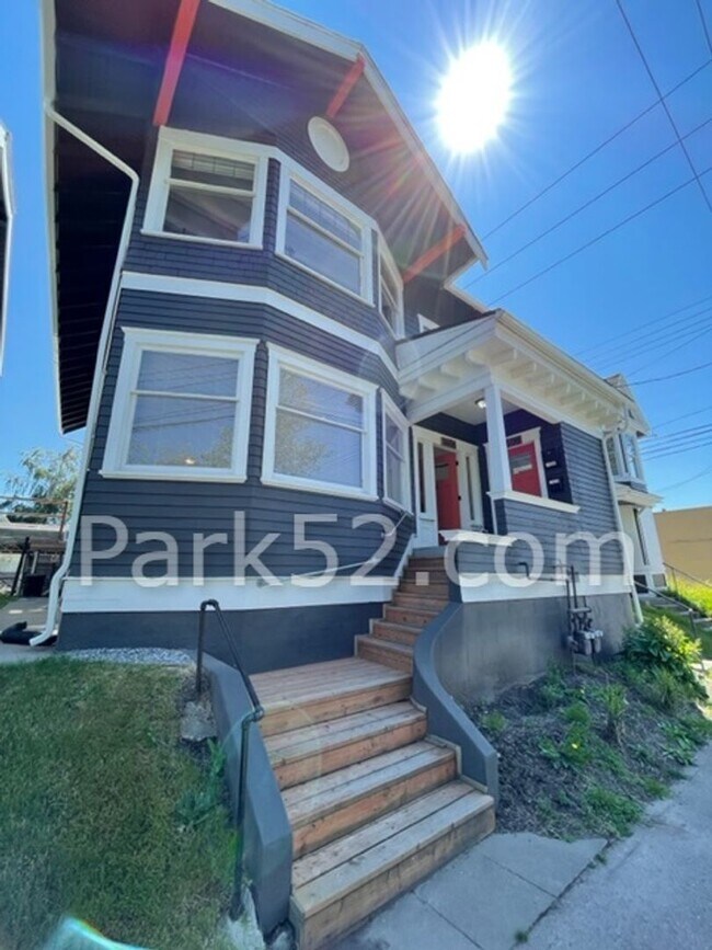 property at 1408 6th Ave