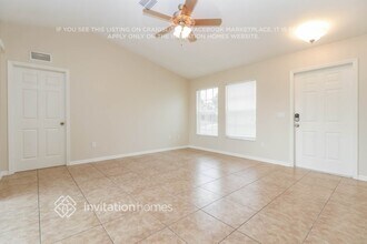 321 NE 9th Terrace in Cape Coral, FL - Building Photo - Building Photo