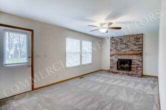 3000 Kilcullen Dr in Columbus, OH - Building Photo - Building Photo