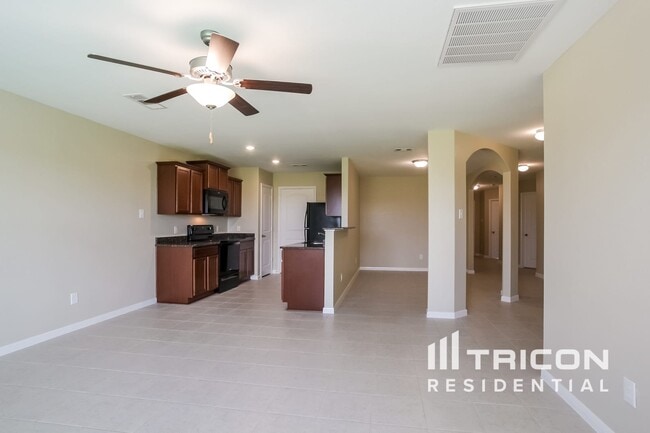 316 Summer Horse Dr in La Marque, TX - Building Photo - Building Photo
