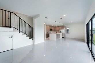 1344 NW 2nd Ter in Florida City, FL - Building Photo - Building Photo