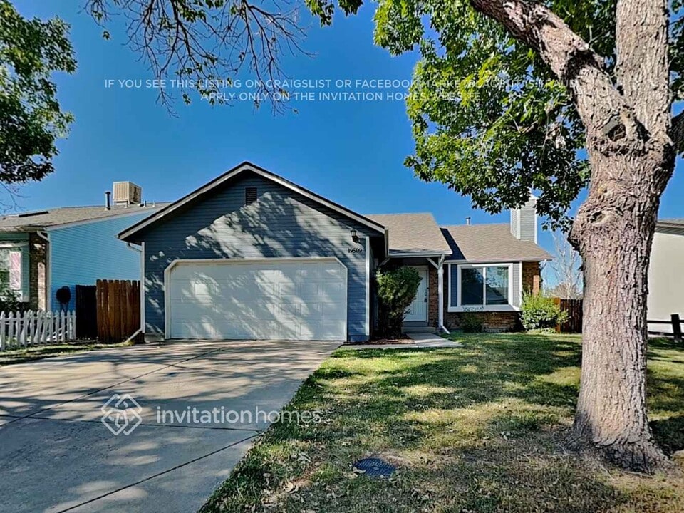 19509 E Purdue Cir in Aurora, CO - Building Photo