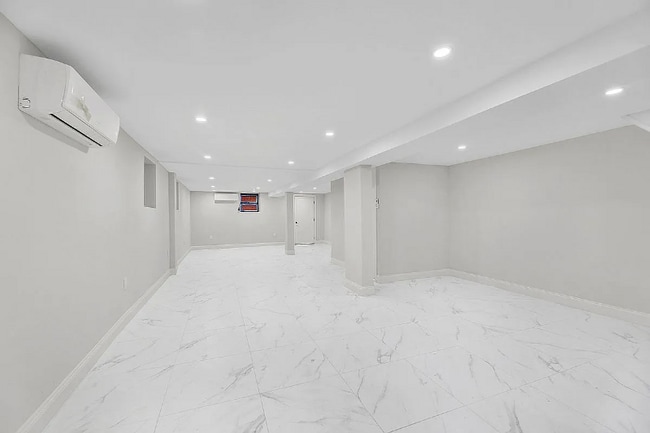 663 E 94th St in Brooklyn, NY - Building Photo - Building Photo