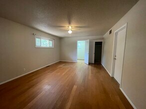 7208 Pickard Ave NE in Albuquerque, NM - Building Photo - Building Photo