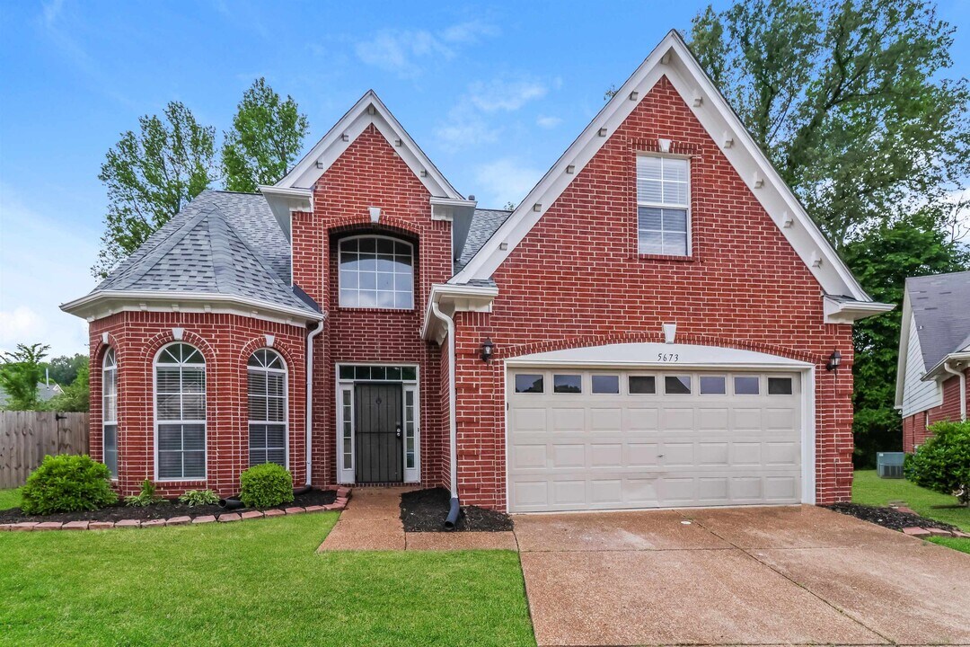 5673 Orange Tulip Cv in Memphis, TN - Building Photo
