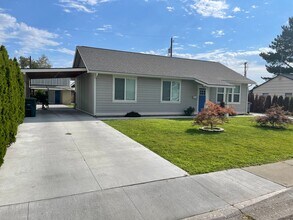 610 Jefferson St in Richland, WA - Foto de edificio - Building Photo