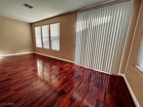2609 Bottle Palm Ct in Las Vegas, NV - Building Photo - Building Photo