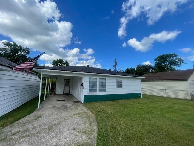 property at 125 State Ct