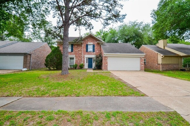 18135 Brooknoll Dr in Houston, TX - Building Photo - Building Photo