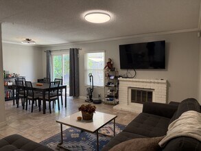 321 Red Cedar Pl in Perris, CA - Building Photo - Building Photo