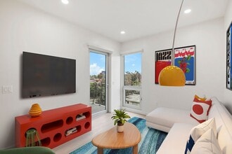 8th and U in San Diego, CA - Building Photo - Building Photo