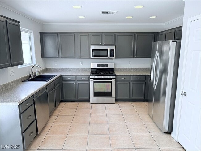 3961 Bayamon St in Las Vegas, NV - Building Photo - Building Photo