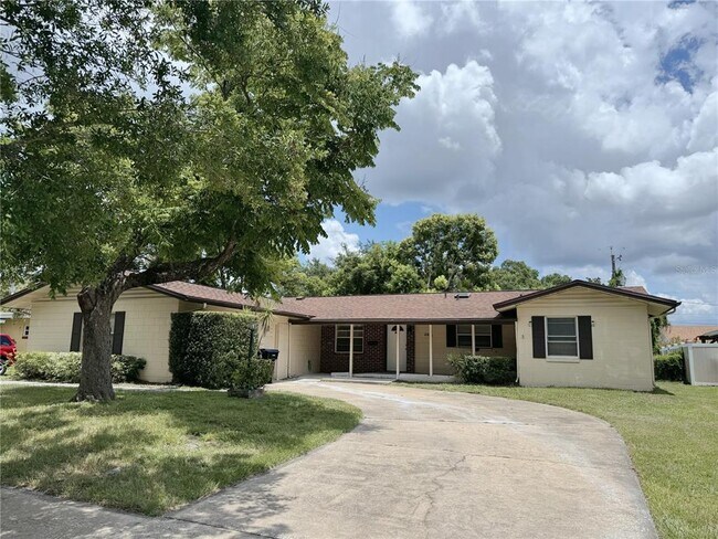 2831 Lion Heart Rd in Winter Park, FL - Building Photo - Building Photo