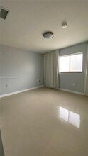 6121 W 24th Ave-Unit -207 in Hialeah, FL - Building Photo - Building Photo