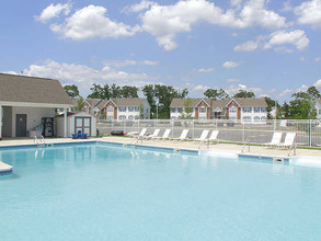 Hidden Creek Apartments in Bayville, NJ - Building Photo - Building Photo