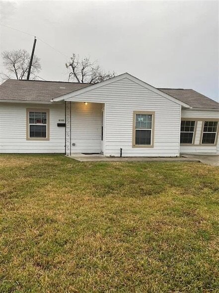 property at 6103 Sherwood Dr