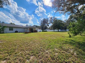 38101 Salem Ave in Zephyrhills, FL - Building Photo - Building Photo