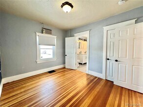 2700 S Acoma St in Englewood, CO - Building Photo - Building Photo